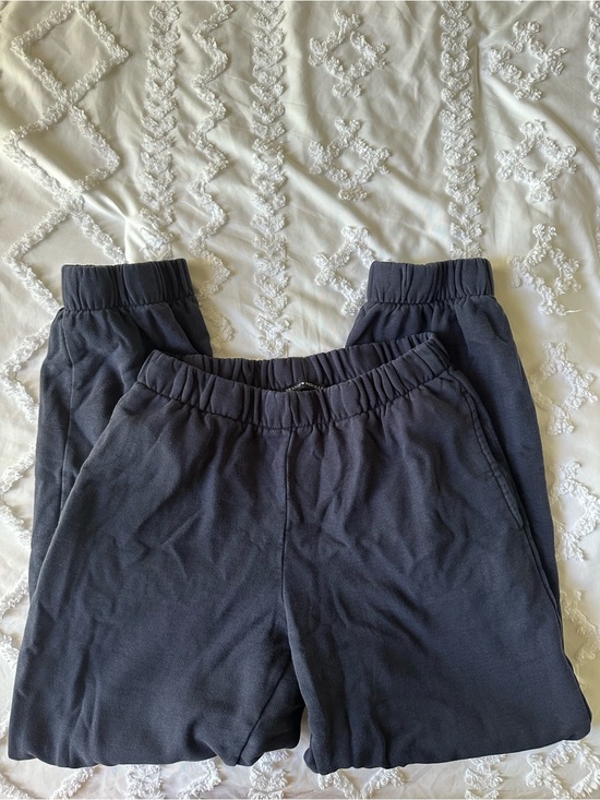Brandy Melville Pants - Navy brandy Melville sweat pants